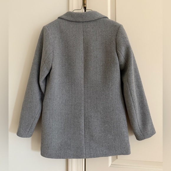 Abercrombie & Fitch Gray Herringbone Blazer Size Small - Picture 2 of 7